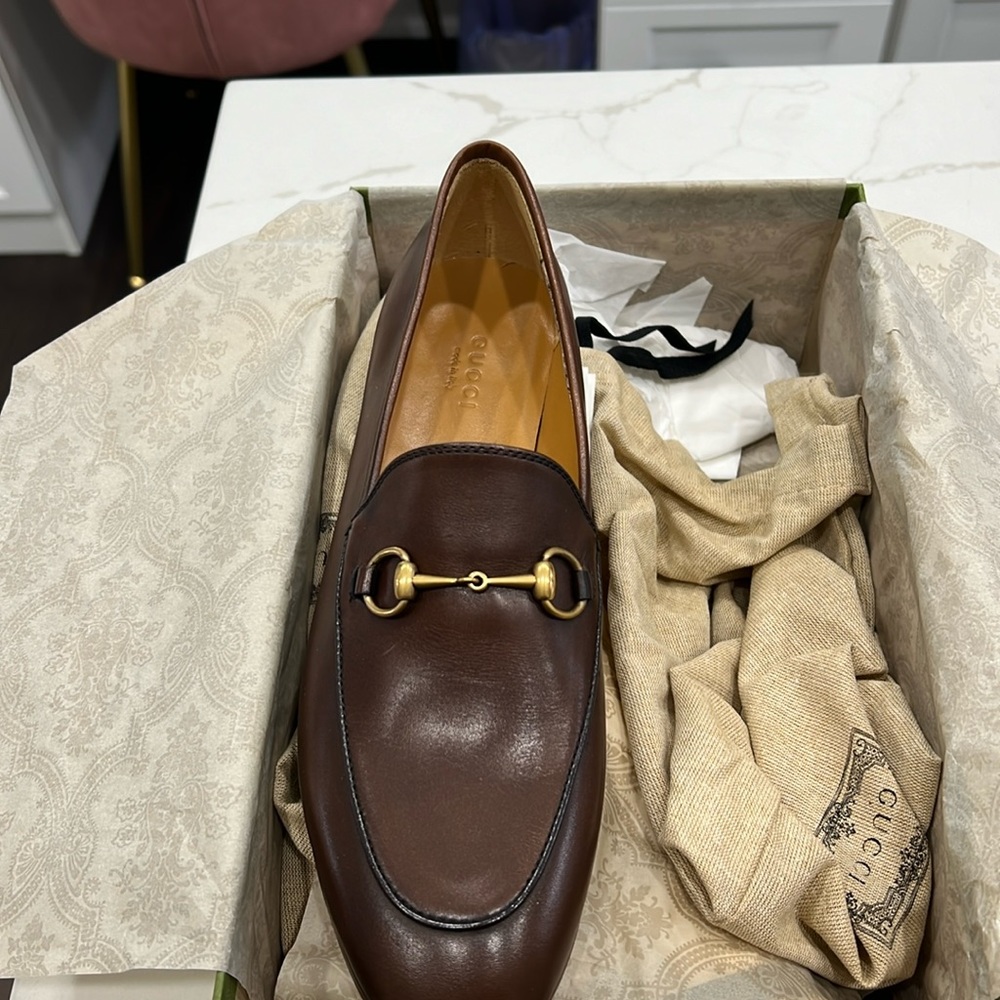 Gucci Women’s Brand new Jordaan Leather loafers
